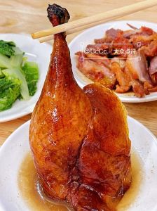 烧鸭怎么做皮脆又香_选对鸭坯，风干烫皮，控温烤制，皮脆肉嫩