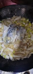 刀鱼炖白菜的做法大全家常_东北家常美味，鲜嫩清香营养好