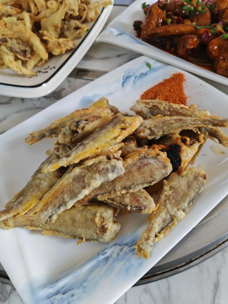 干煎黄花鱼不烂的方法有哪些_小黄花鱼裹粉煎,酥脆不腥味美 干煎黄花鱼不烂的方法有哪些_小黄花鱼裹粉煎,酥脆不腥味美