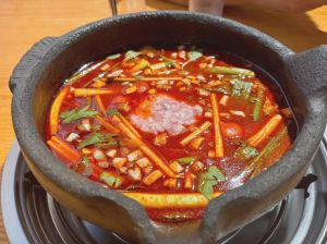 贵州酸汤火锅最简单三个步骤_贵州酸汤火锅，在家轻松做，简单又美味！