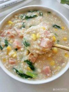火腿青菜粥的做法_暖心暖胃家常粥
