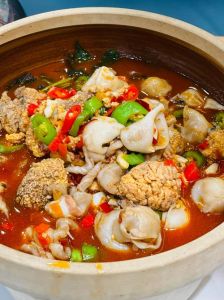 湖南鱼杂最正宗的做法_鱼头骨籽泡，蒸煮煎炖香