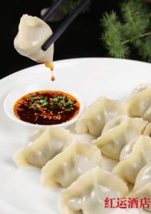 驴肉馅蒸饺的做法_爆汁驴肉蒸饺，调馅和面有绝招！