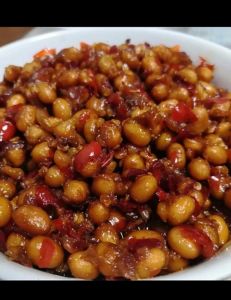 煮黄豆咸菜做法大全家常_黄豆小咸菜做法，美味又养颜！