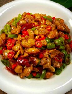 炒子鸡的家常做法大全_20种炒子鸡做法，家常爆炒焖烧，复制农家美味！