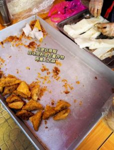 恩平鹅仔糍做法_学做鹅仔糍，米浆煮团揉馅塑形