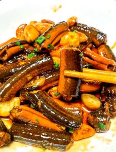 黄鳝煲汤的6种做法_食材搭配与调味秘诀
