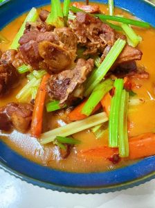 鸭腿做法大全家常_红烧鸭腿做法多，香脆可口好滋味！