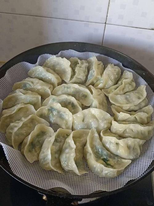 蒸冻饺子多长时间才会熟_蒸冻饺子多久熟?按馅料时间别错过! 蒸冻饺子多长时间才会熟_蒸冻饺子多久熟?按馅料时间别错过!