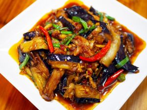 熟冻茄子的做法大全家常_熟冻茄子做法多，蒜泥姜焖风味佳！