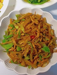 肉丝炒几分钟熟_快炒3-5分钟正好