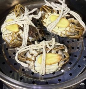 螃蟹冷水下锅蒸15分钟够吗_蒸螃蟹冷水慢煮，绑脚热水，肚子朝上，时间看大小