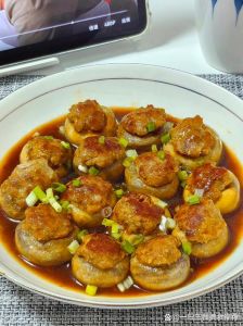 切片口蘑炒多久熟_口蘑快炒3分钟，慢炖更鲜香