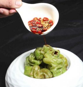 现成的捞汁用兑水吗_捞汁兑水看口味，自制熬制或调拌