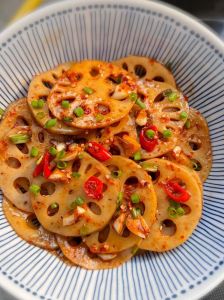 藕片多长时间能煮熟_薄1-2分钟凉拌脆，厚5-8分钟炖汤烂