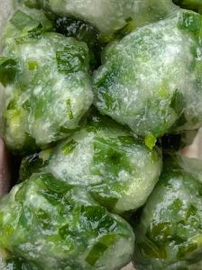 韭菜无米粿的做法_番薯粉皮韭菜馅，清爽可口！