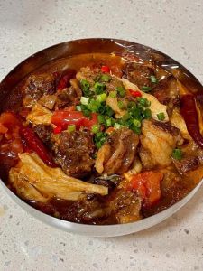 腰条肉火锅做法_家常火锅底料做法，快速出红油香浓可口