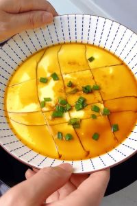 水波蛋船蒸鸡蛋羹_蒸鸡蛋羹比例水温技巧
