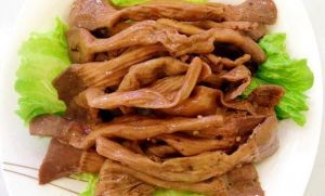卤鸭肚要煮几分钟_卤鸭肚30分钟，火候香料不能少