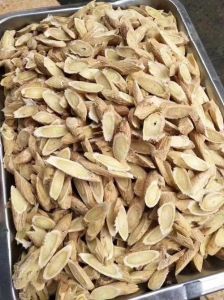 真假黄芪图片对比真实照片_真假黄芪怎么辨？颜色气味是关键！