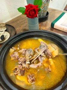 煮鸭汤怎样没有骚味_去除鸭汤腥味妙招