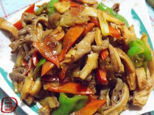 清真爆三样的主食材是哪三种_各地风味不同，各有特色