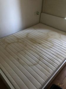 床垫脏了怎么处理干净_区分污渍巧处理