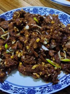 清真老爆三样的食材_羊肝腰里脊，天津风味小炒