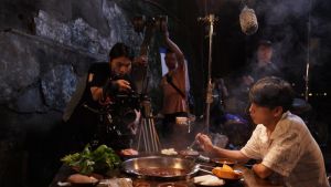 b站mv中呈现的日本大片真人版：影视作品中的美食文化与视觉盛宴