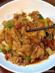 肉沫扒豆腐的家常做法_肉末扒豆腐，家常美味，拌饭拌面都行！