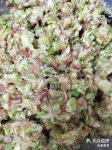 包菜猪肉馅正确做法_鲜嫩爽口小窍门