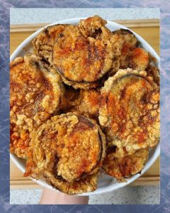 炸茄盒的制作过程_太太乐鸡精炸茄盒，外酥里嫩，鲜美可口！