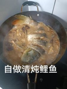 炖老味鱼的做法大全_香料王炸，鲜香过瘾！