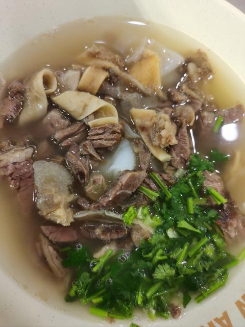 回民炖牛腩正宗做法_酥烂汤清超美味! 回民炖牛腩正宗做法_酥烂汤清超美味!