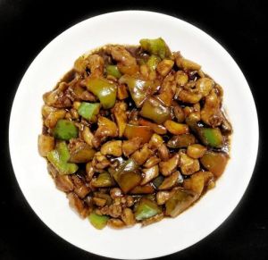 酱爆肉丁的家常做法窍门_酱爆肉丁，甜面酱是关键！