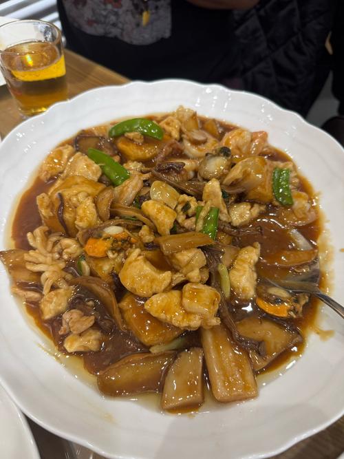 天津菜全爆的做法_天津菜爆炒海鲜肉，鲜美下饭！
