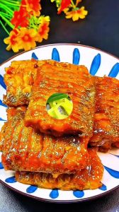 收汁带鱼的家常做法_带鱼去腥清洗技巧与烹饪方法
