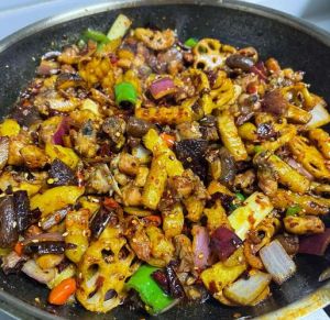 干煸兔子肉家常做法_麻辣鲜香酥脆，低脂高蛋白美食