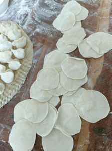 藕韭菜饺子馅做法大全_韭菜莲藕肉馅饺子，脆爽香浓好滋味！