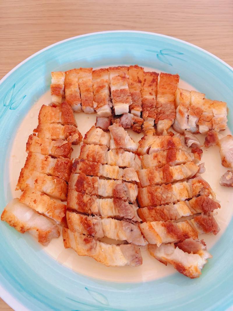 油炸叉烧肉的做法大全图解_选肉腌料烤制收汁全过程 油炸叉烧肉的做法大全图解_选肉腌料烤制收汁全过程