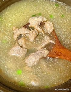 煮生猪肉的正确方法_五花肉炖萝卜，香浓入味好做法