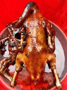 正宗碌鹅做法及配料_腌炒煮收汁，皮脆肉嫩超香！