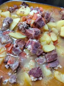 风吹排骨一斤肉用多少盐腌制_精准加盐，炒香香料，干冷晾晒，冷冻保存，美味长久！