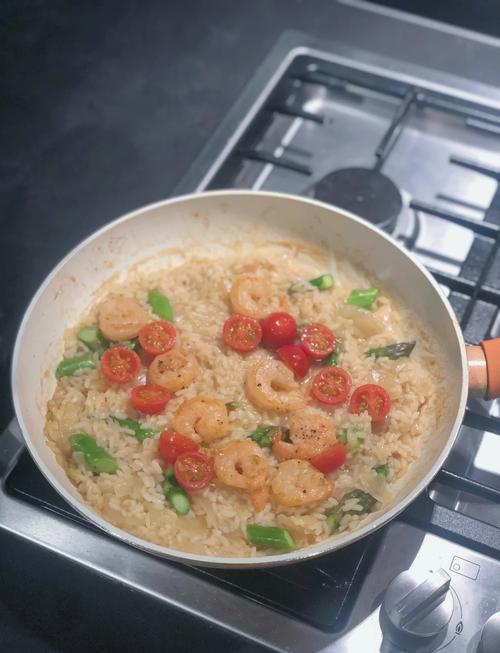 意式烩饭的正宗做法_Arborio米烩饭,香糯奶油味 意式烩饭的正宗做法_Arborio米烩饭,香糯奶油味