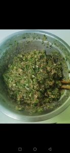 蒜苗鸡蛋饺子馅做法大全窍门_鲜香美味易保存