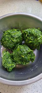 苜蓿的家常做法大全_苜蓿保绿做法，蒜香油香拌着吃