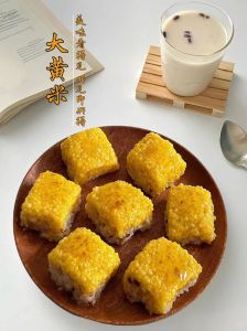 黄米粘粥的做法_新鲜小黄米熬粥，香甜软糯做法全解析