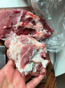 腌制好的肉冷藏能放几天_密封冷藏，注意时效防变质