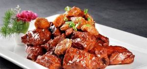 老式干烧排骨的做法_家常干烧排骨做法，香烂入味易学