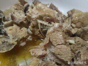 煮猪腿骨多长时间能熟_高压锅炖猪腿骨要多久？